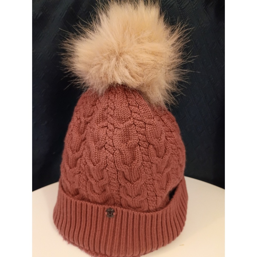 Lululemon Brave the Cold Beanie Rust Terracotta Wool Blend Fleece Lined Pom Hat
